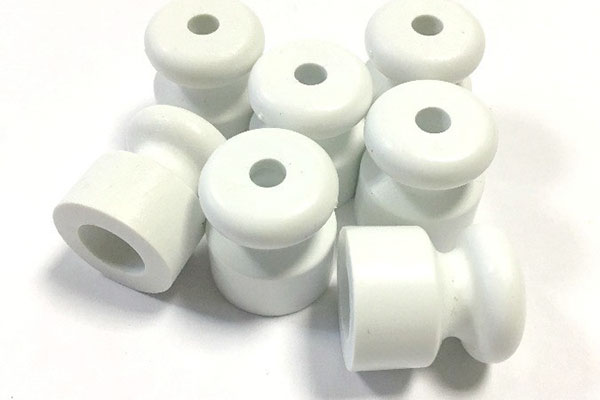 изолятор пластик слоновая кость BIRONI