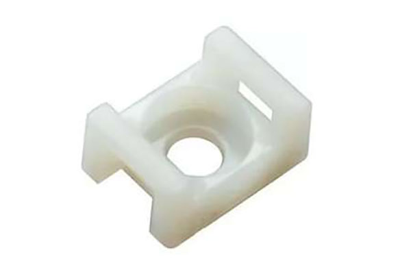 площадка 15х10 д/стяжки под винт бел. Fortisflex