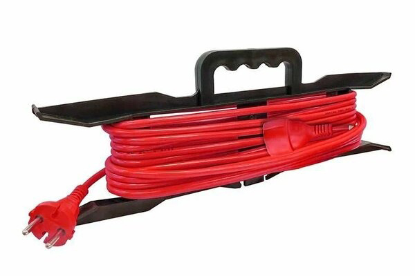 удл.-шнур на рамке 40м б/з 16А IP20 3,5кВт DOMTOK