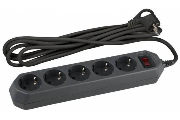 Удлинитель с сетевым фильтром 5х3м с заземл. 10А IP20 USF-5es-3m-B с выкл. ПВС 3х0.75 черн. ЭРА Б0019034