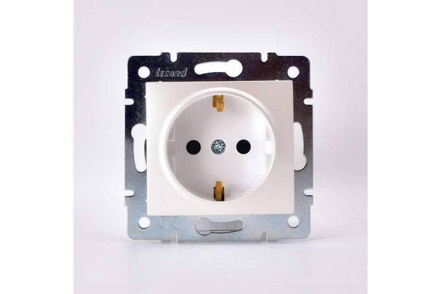 https://elektrika-nmk.ru/image/cache/data/rl/EG000013/551546-900x600.jpg