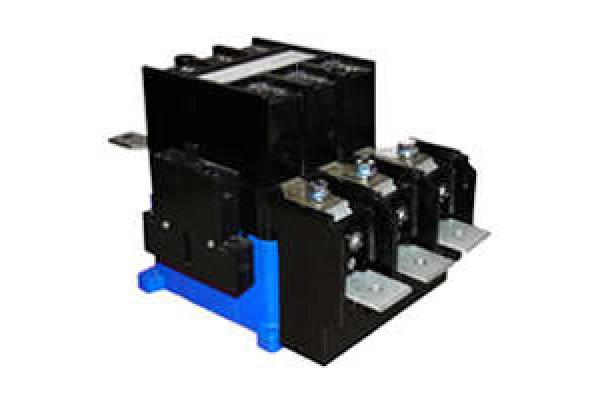 Пускатель магнитный ПМ 12-160200 УХЛ4 В 380В/50Гц 2з+2р 160А нереверсивный с реле РТТ-326 136-160А Электротехник ET504292