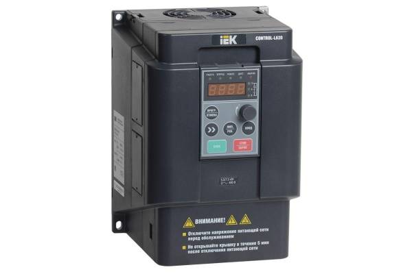 Преобразователь частоты CONTROL-L620 380В 3ф 4-5.5кВт IEK CNT-L620D33V004-055TE